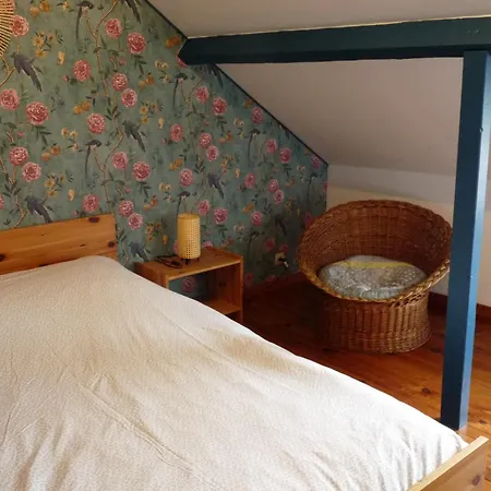 Les Cailloux Verts Holiday home *