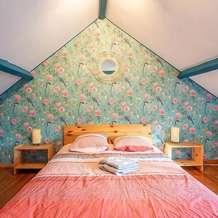 Holiday home Les Cailloux Verts *