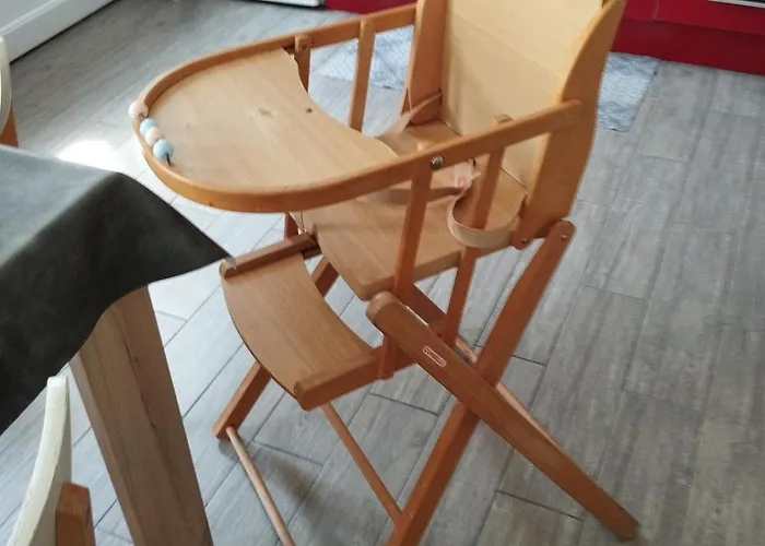 Les Cailloux Verts Holiday home *